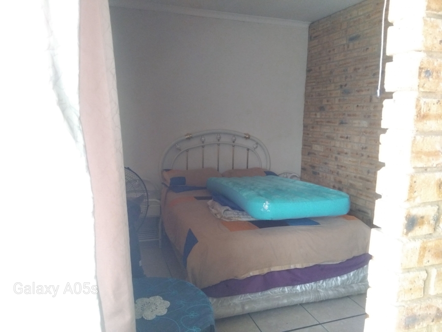 4 Bedroom Property for Sale in Oos Einde North West